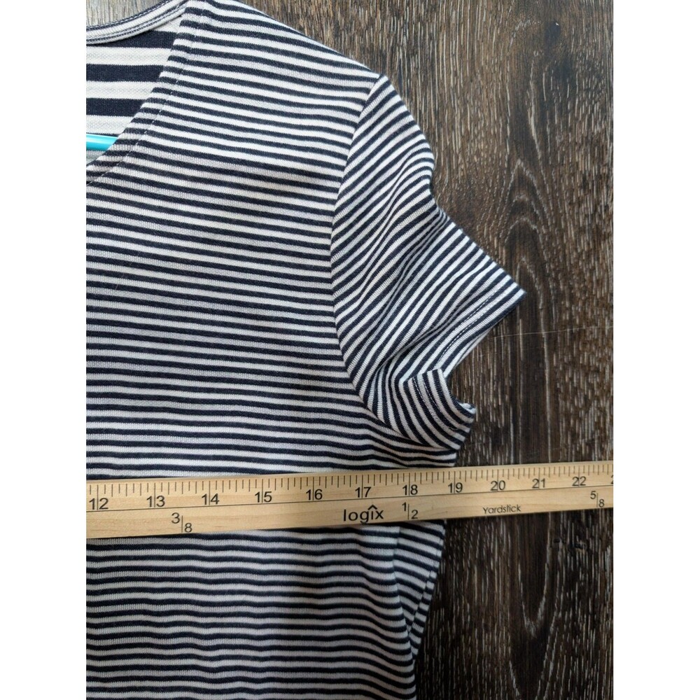 Chico's Weekends Shirt Womens Medium Navy White Striped Short Sleeve Scoop Neck - Picture 6 of 7